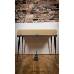 Wurlitzer 200A / 206A Beige with Stool